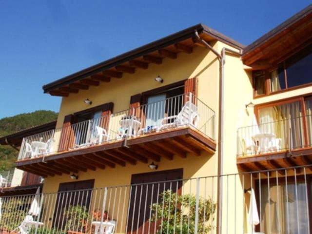Residence Mirena - Rebomaholidays Tignale Exterior photo