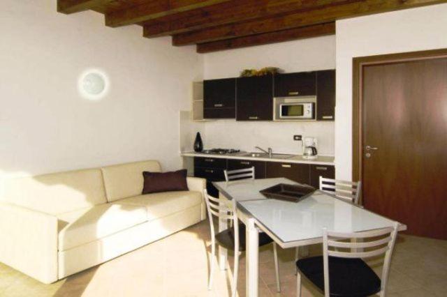 Residence Mirena - Rebomaholidays Tignale Exterior photo